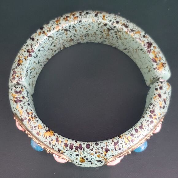 Heavy Green Splatter Hinged Bangle with Filigree Inserts with Beads and Crystals - Picture 3 of 11